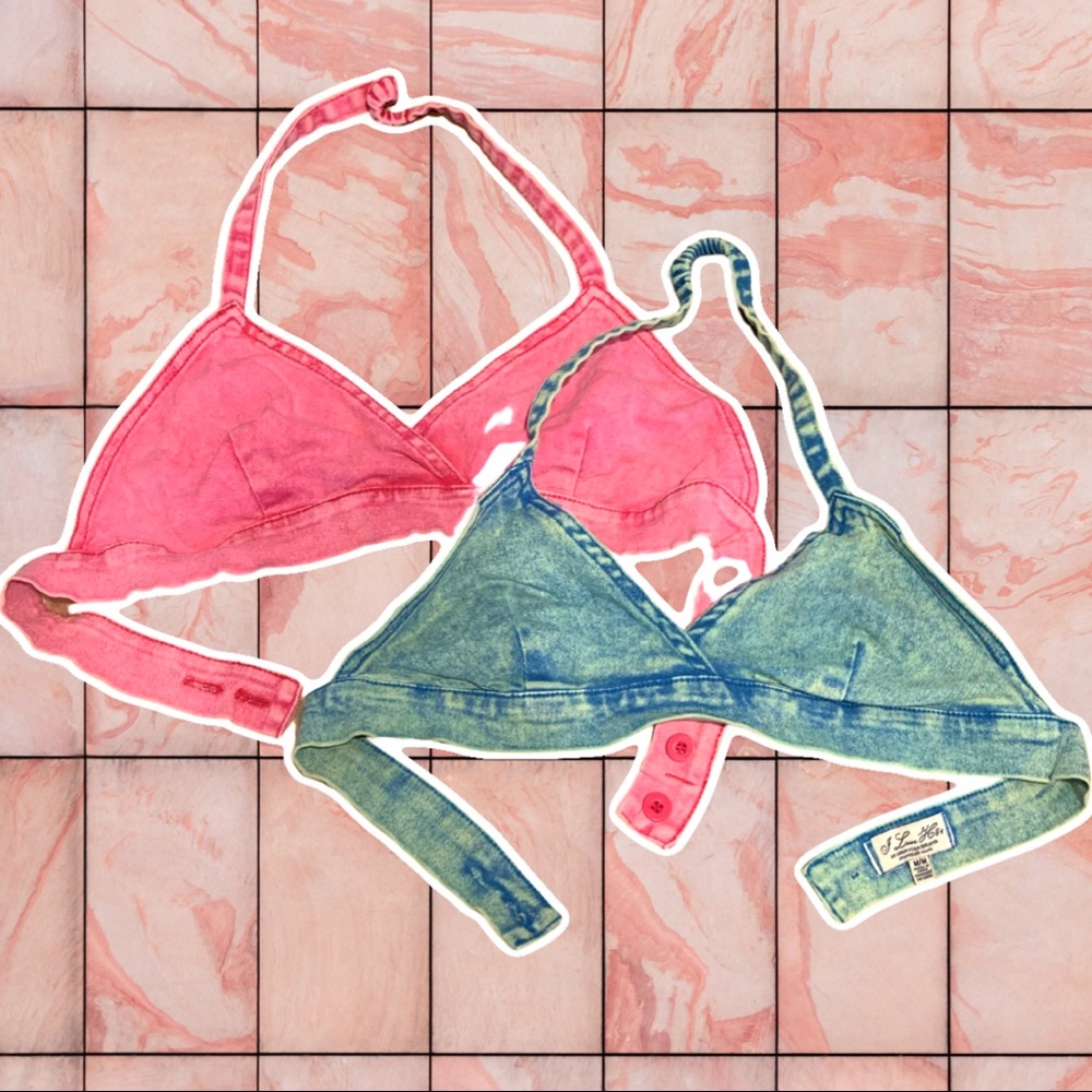Acid wash hot pink jean. Acid wash blue jean. Selling as a pair. Size medium.